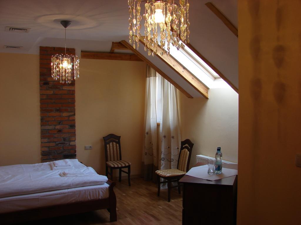 Gosc W Dom Hotel Zbaszynek Room photo